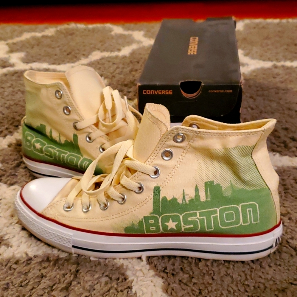 Boston hi top chucks